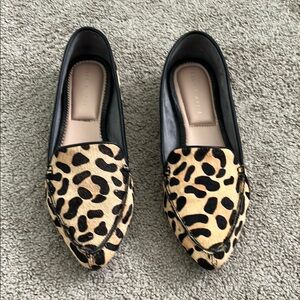 Elly & Katie Women's Animal Print Loafers